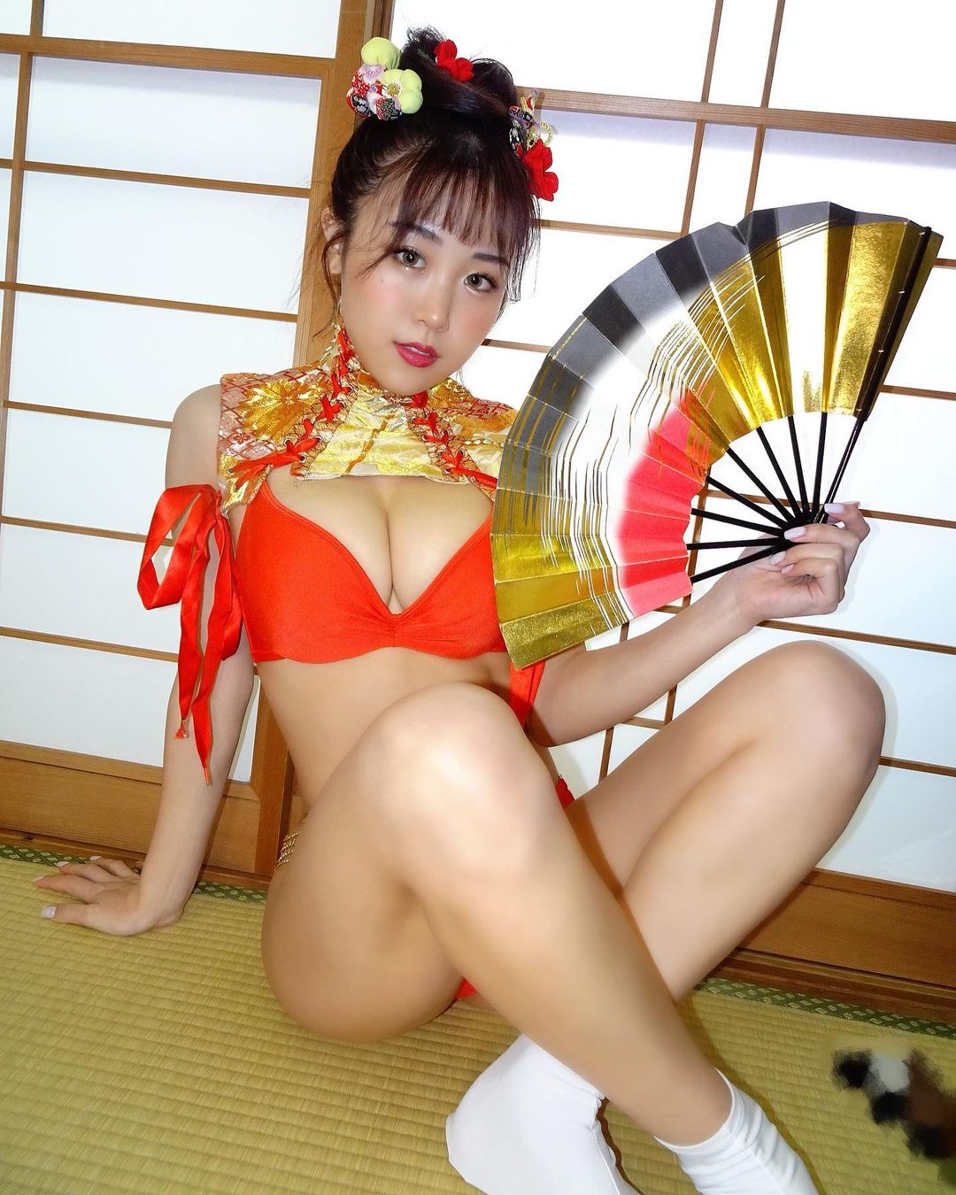 風(fēng)情萬種的島國(guó)妹子格外迷人
