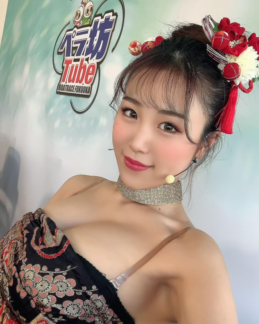 風(fēng)情萬種的島國(guó)妹子格外迷人
