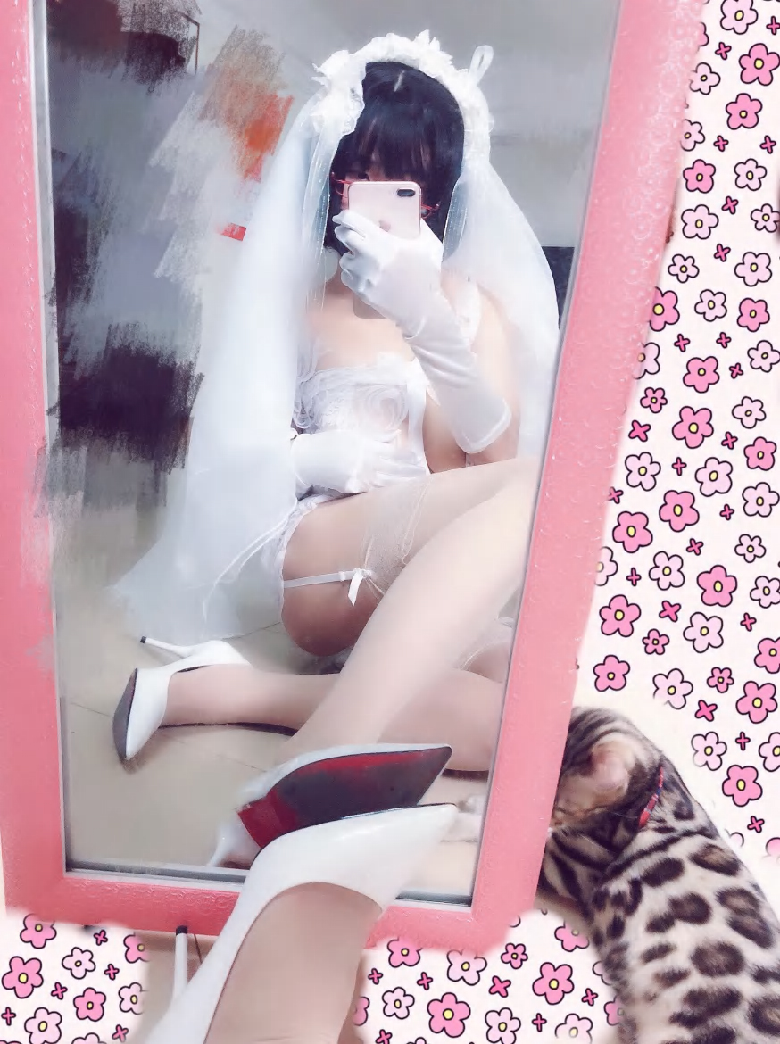 蘿莉系列.微胖可愛(ài)性感還愛(ài)COSPLAY