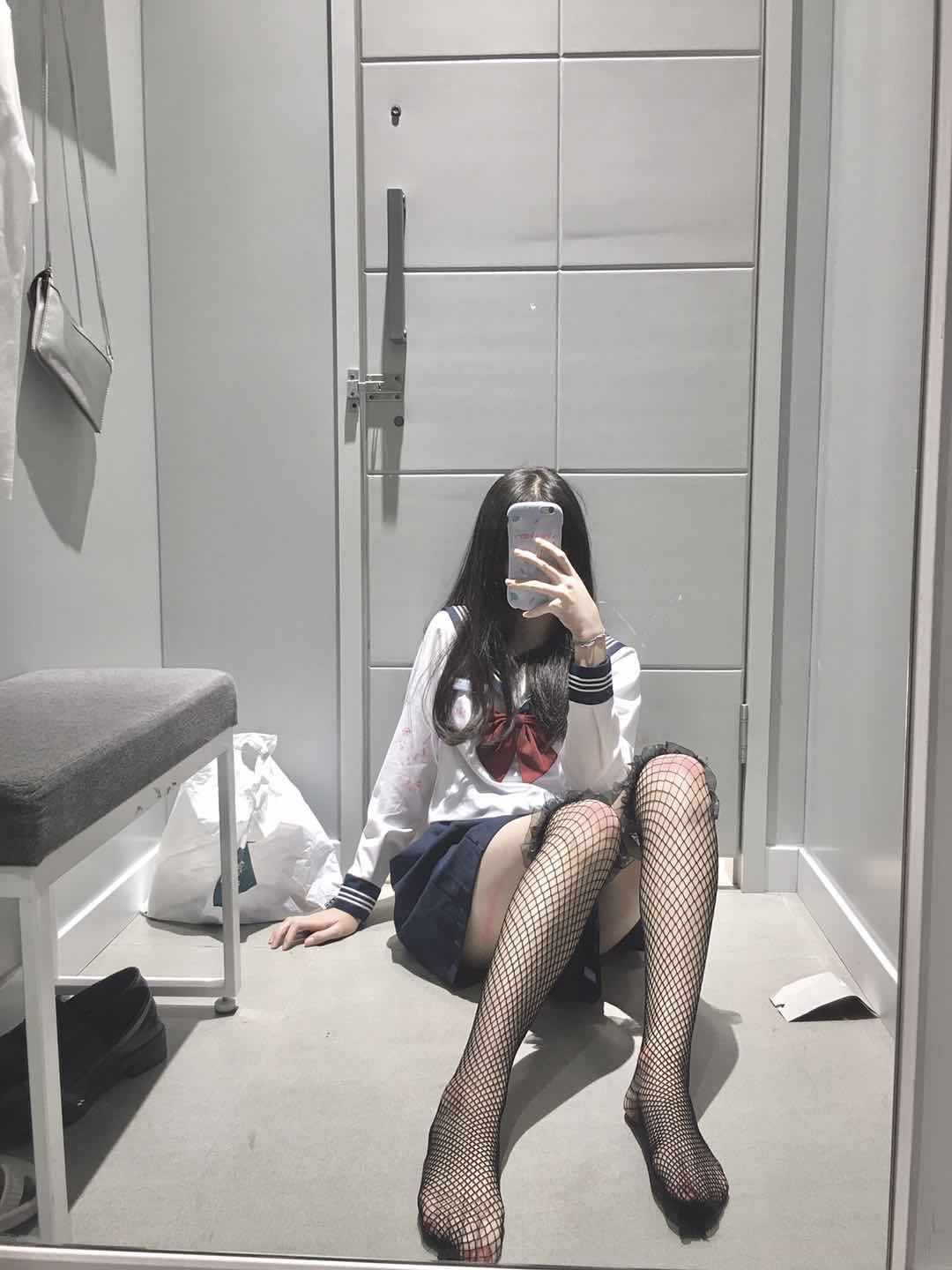 手機(jī)的那些收藏，學(xué)生妹妹