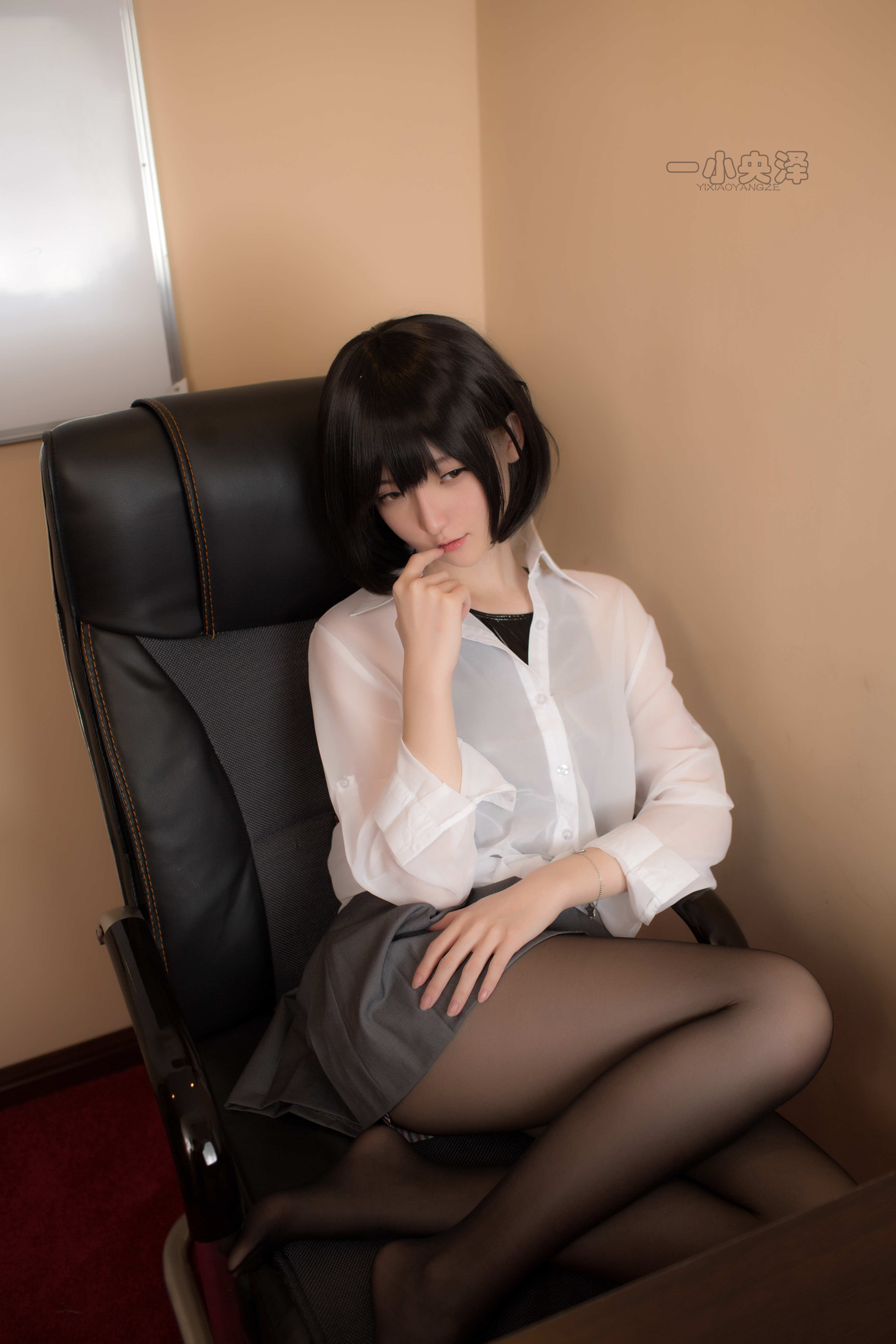 鮮嫩小學(xué)妹身子那么誘人