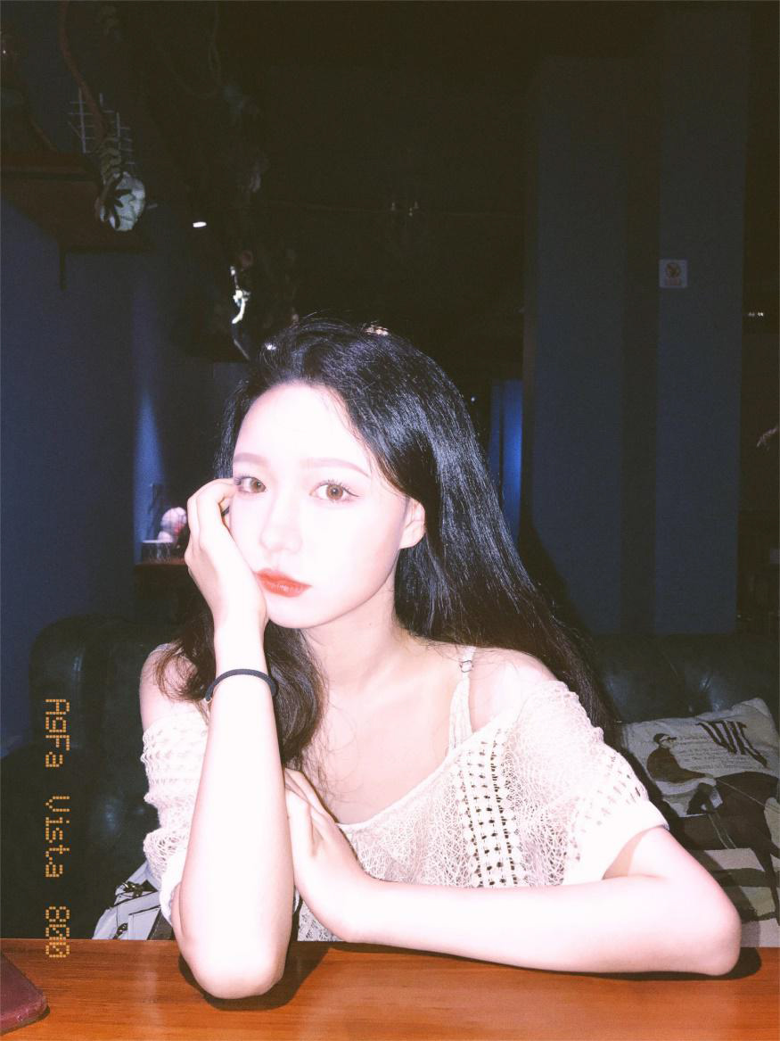 有一個(gè)可愛性感的日本女友是什么樣的體驗(yàn)？