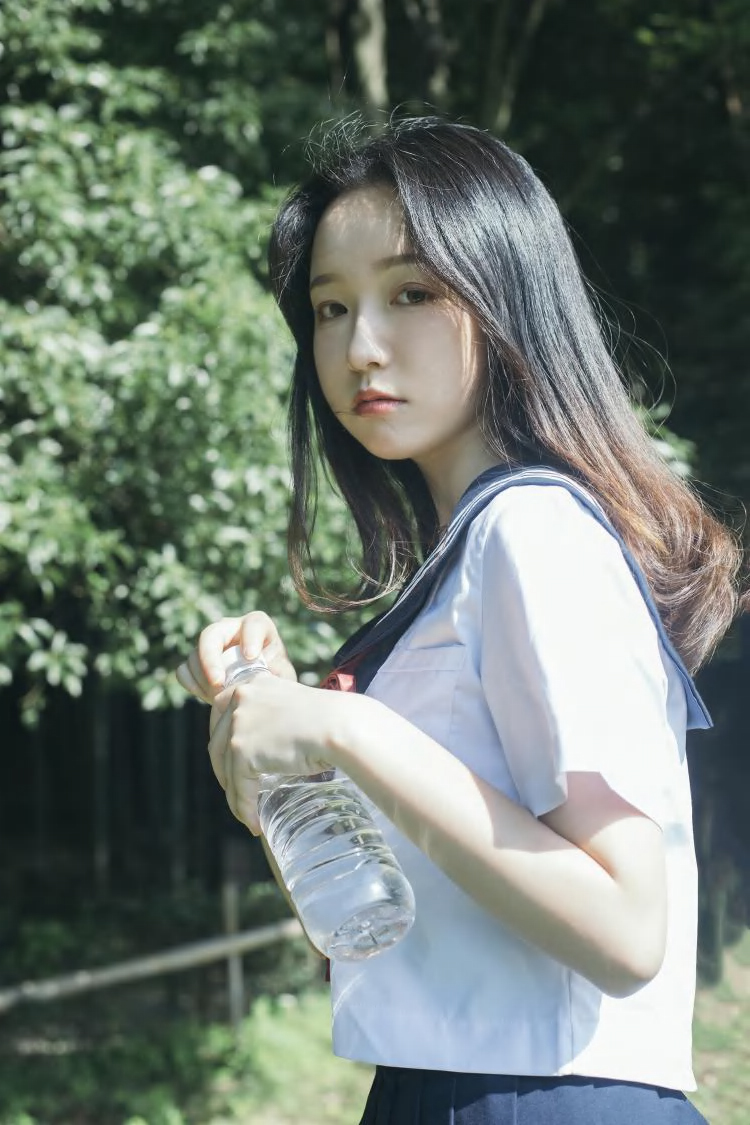 有一個(gè)可愛性感的日本女友是什么樣的體驗(yàn)？