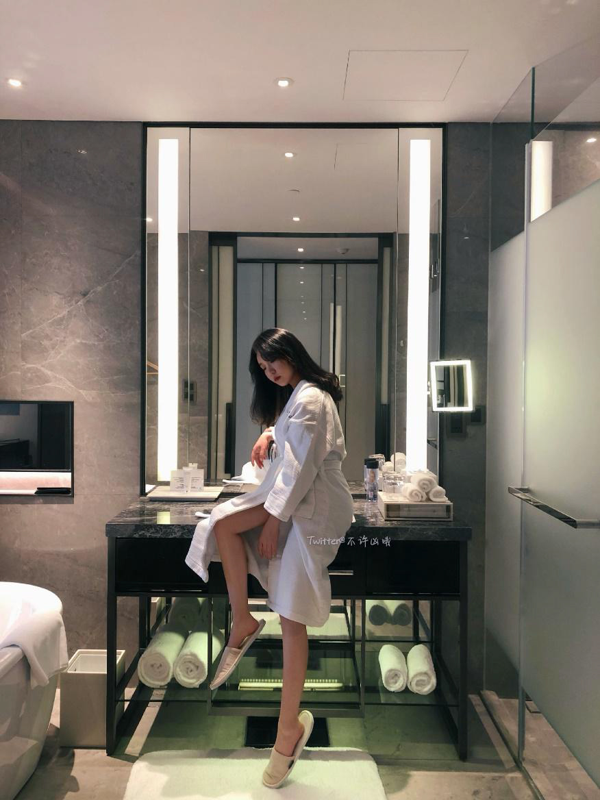 有一個(gè)可愛性感的日本女友是什么樣的體驗(yàn)？