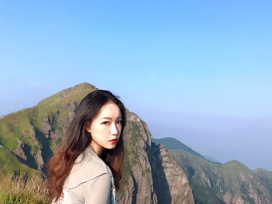 有一個(gè)可愛性感的日本女友是什么樣的體驗(yàn)？
