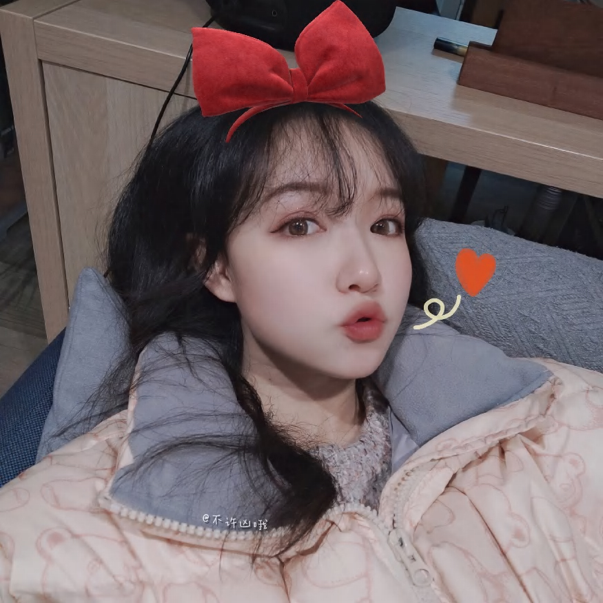 有一個(gè)可愛性感的日本女友是什么樣的體驗(yàn)？