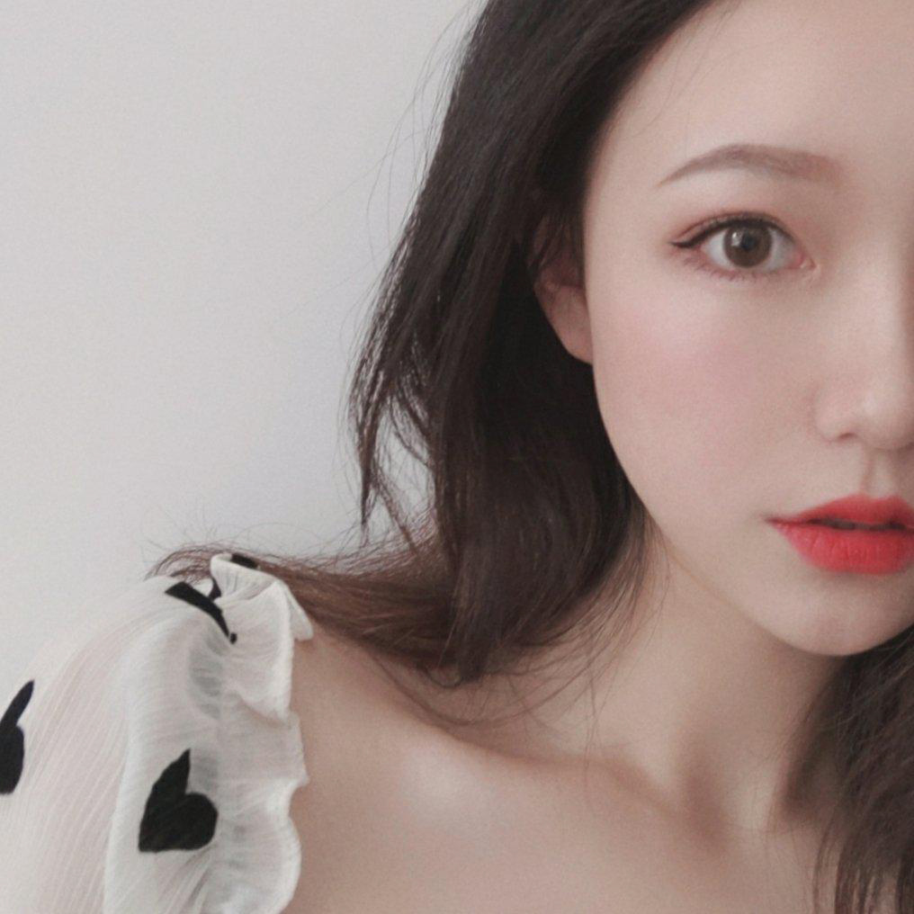 有一個(gè)可愛性感的日本女友是什么樣的體驗(yàn)？