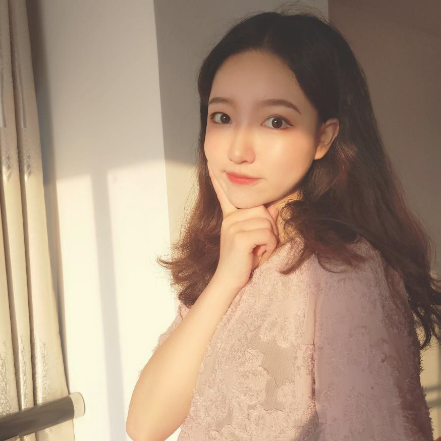 有一個(gè)可愛性感的日本女友是什么樣的體驗(yàn)？