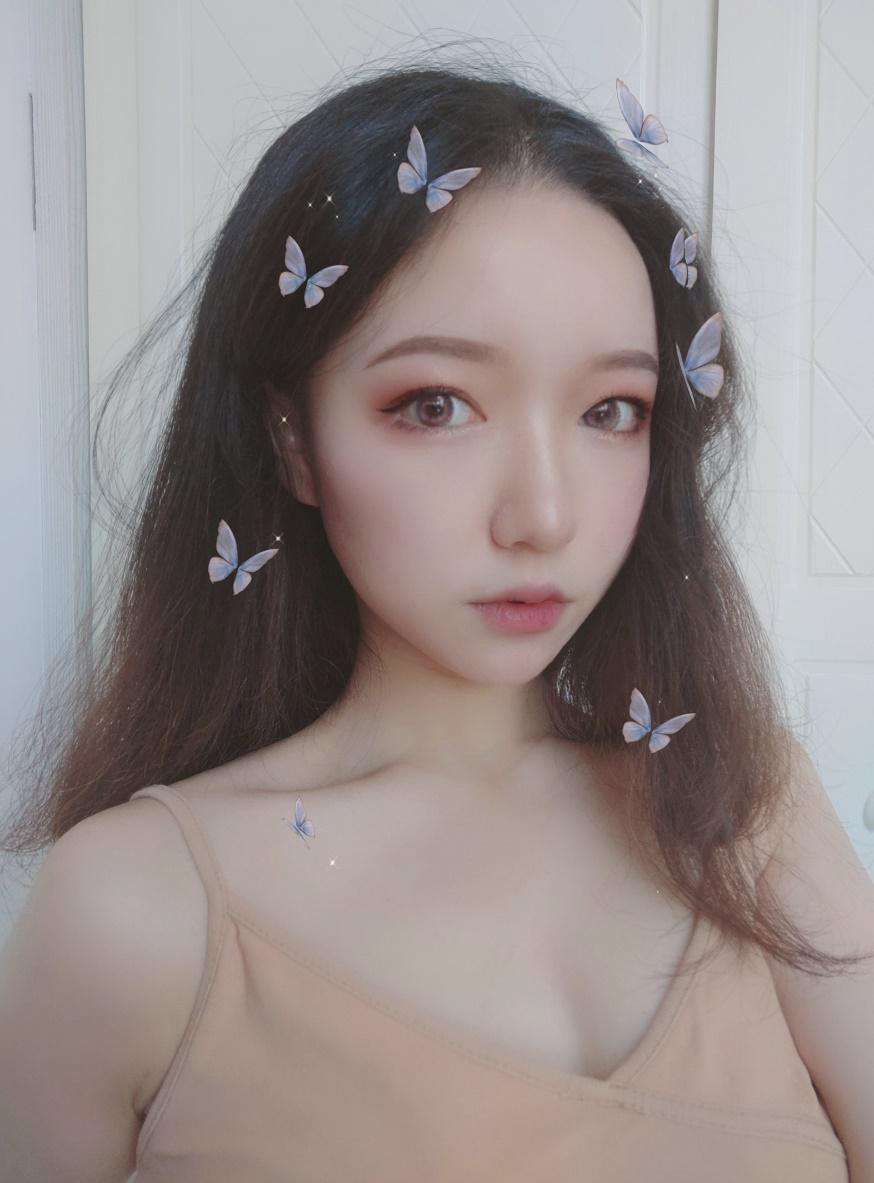 有一個(gè)可愛性感的日本女友是什么樣的體驗(yàn)？