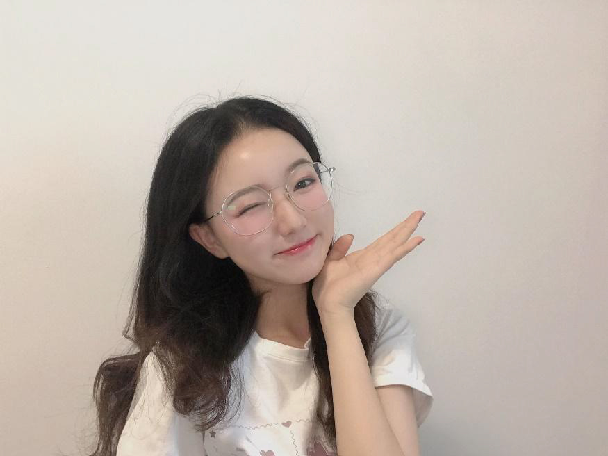 有一個(gè)可愛性感的日本女友是什么樣的體驗(yàn)？