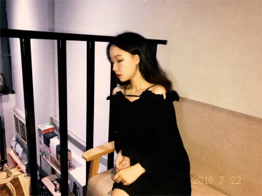 有一個(gè)可愛性感的日本女友是什么樣的體驗(yàn)？