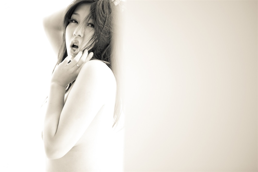 大奶妹子唯美藝術