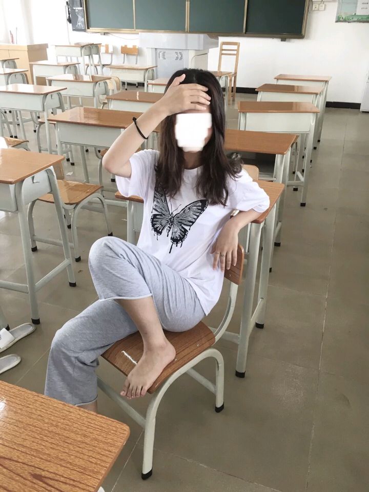 嬌艷欲滴 令人眼饞的美足肉足