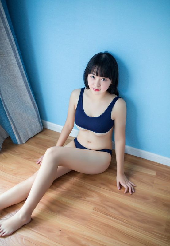 長(zhǎng)相甜美的女孩，太誘人了