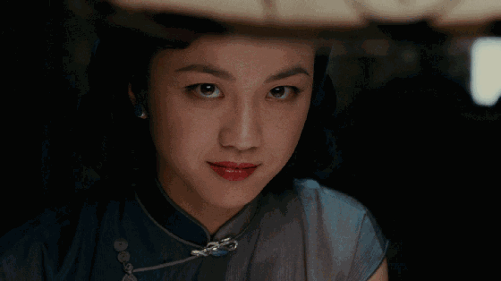 每個(gè)男人心里，住著一位旗袍美人