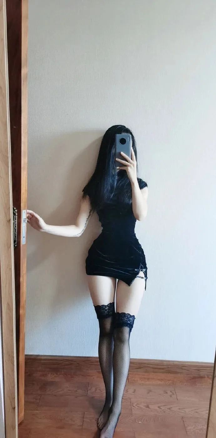 每個(gè)男人心里，住著一位旗袍美人