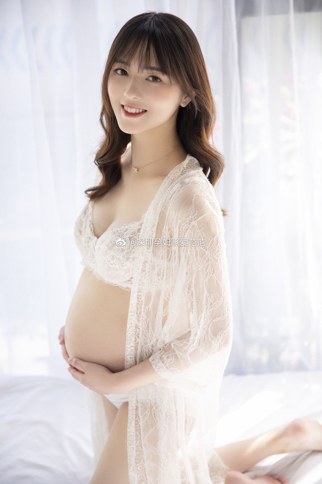 國產(chǎn)孕婦美圖分享 純美圖不露點 042303