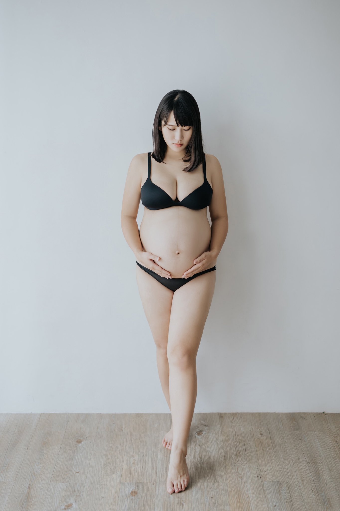 國(guó)產(chǎn)孕婦美圖分享 純美圖不露點(diǎn) 042304