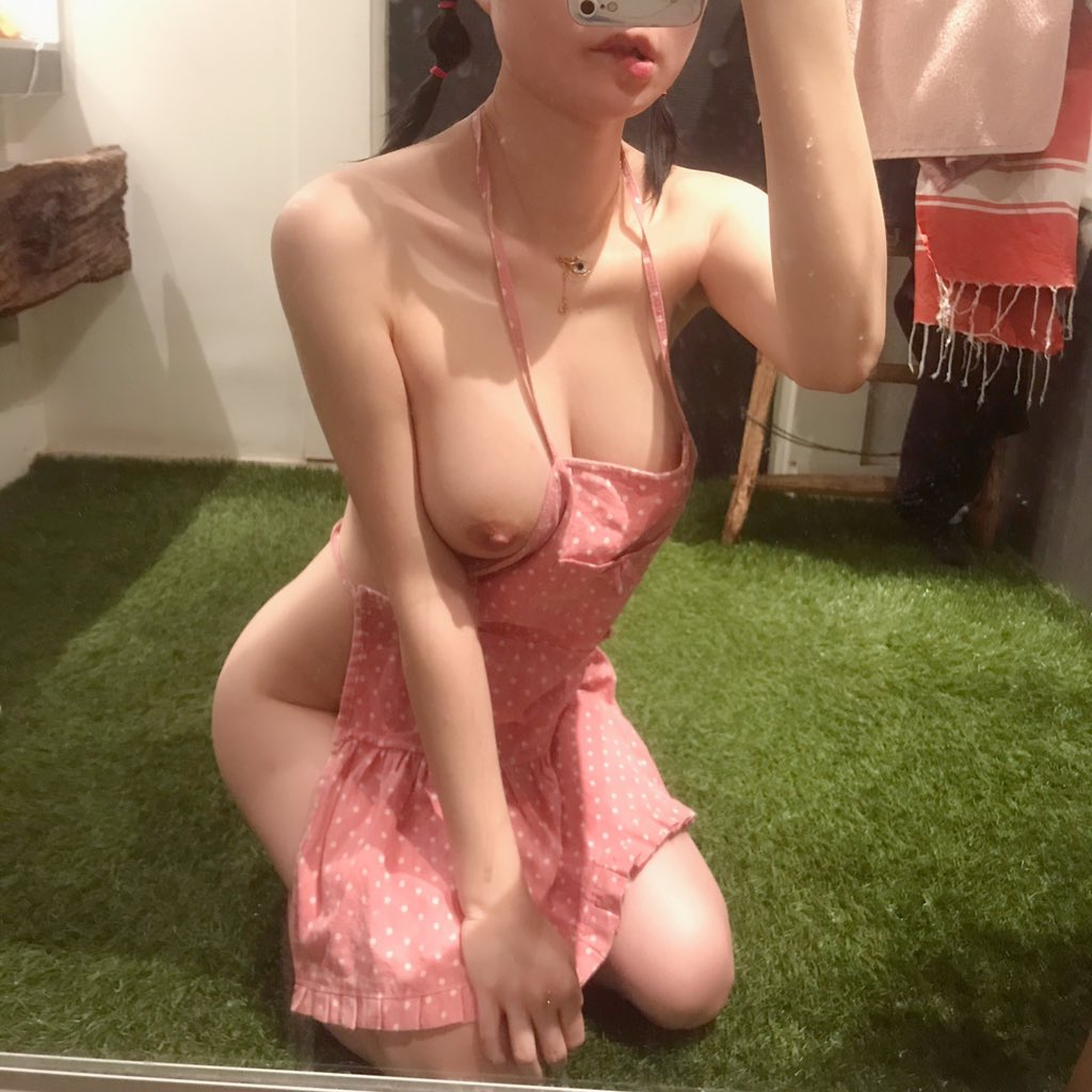 露臉的騷女們