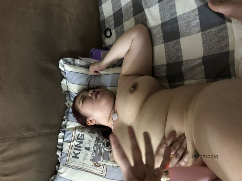 調(diào)教露臉大奶少婦小怪獸振動棒高潮不斷淫液直流