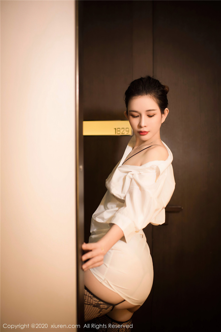 御姐氣質(zhì)姿態(tài)嫵媚