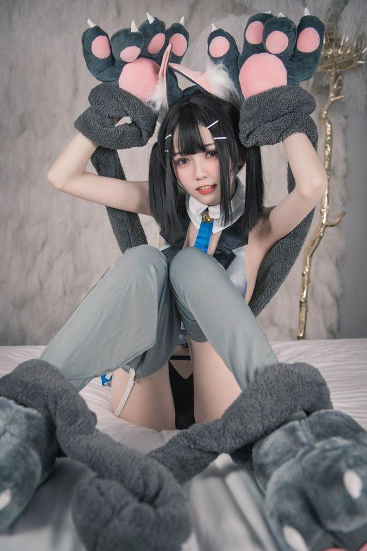 Cosplay你的負(fù)卿–衛(wèi)宮美游貓耳MiyuEdelfelt