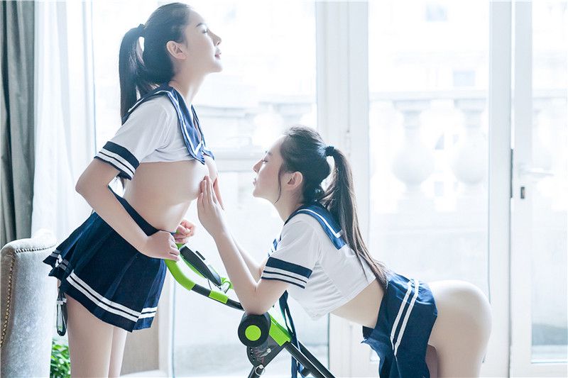 滿足你的清純少女學(xué)生夢(mèng)
