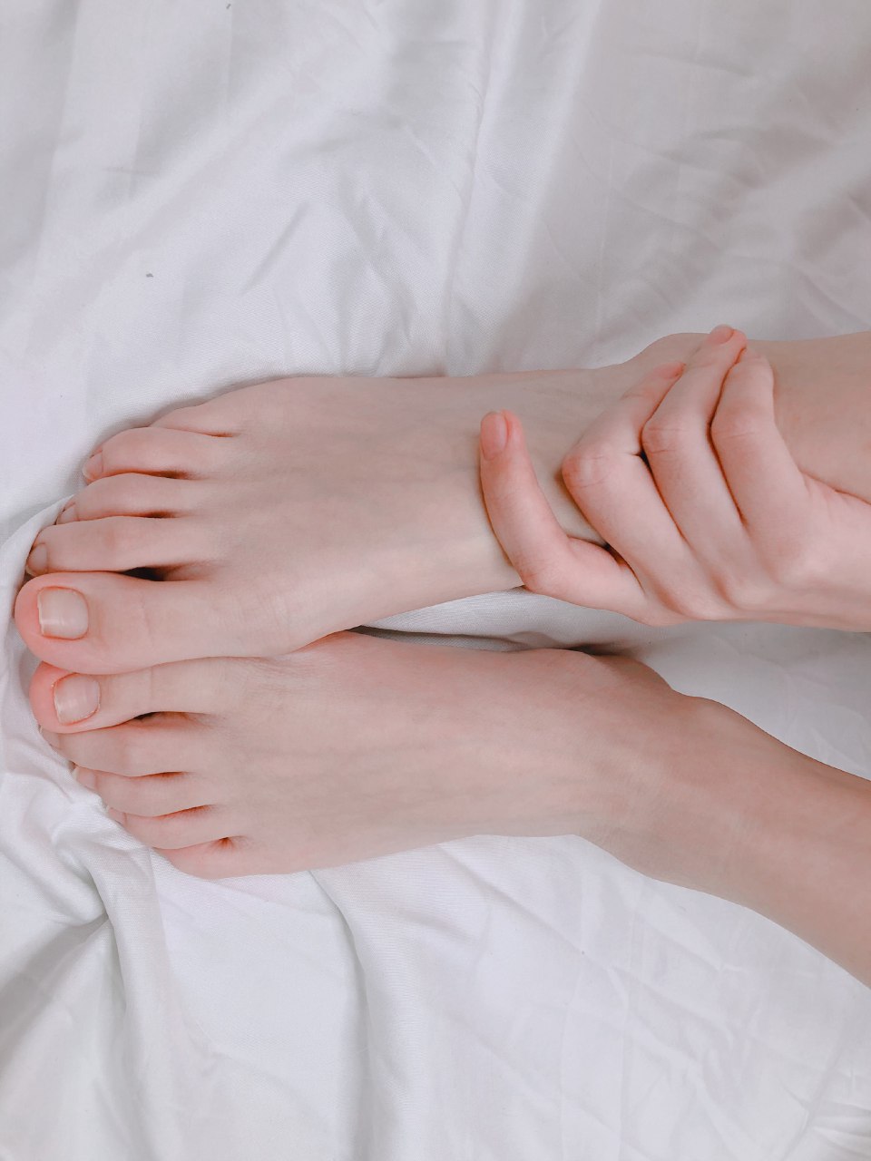 奶和屄都不錯的妹紙奈子