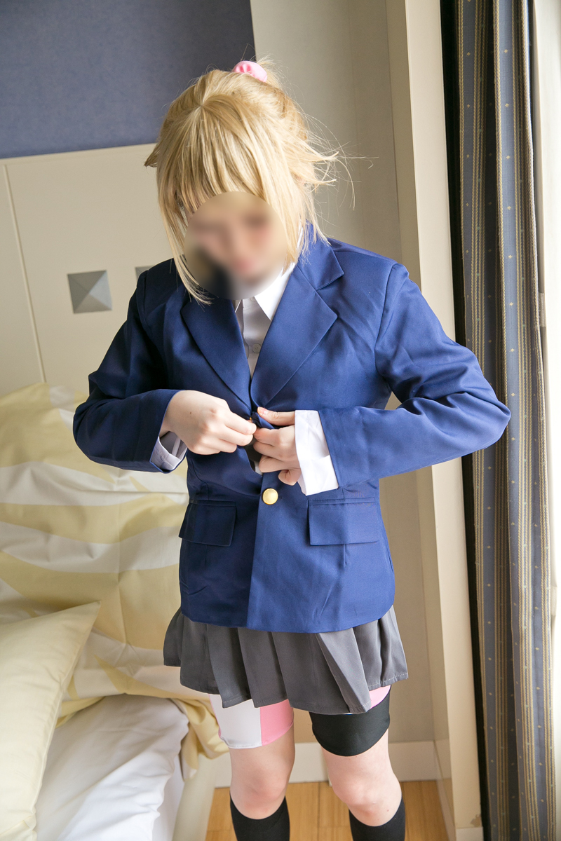 老色批們的最愛，無非就是：幼齒蘿莉粉咪咪，吹簫內(nèi)射嫩屄屄