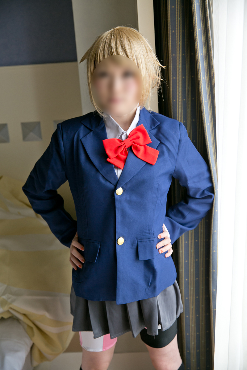 老色批們的最愛，無非就是：幼齒蘿莉粉咪咪，吹簫內(nèi)射嫩屄屄