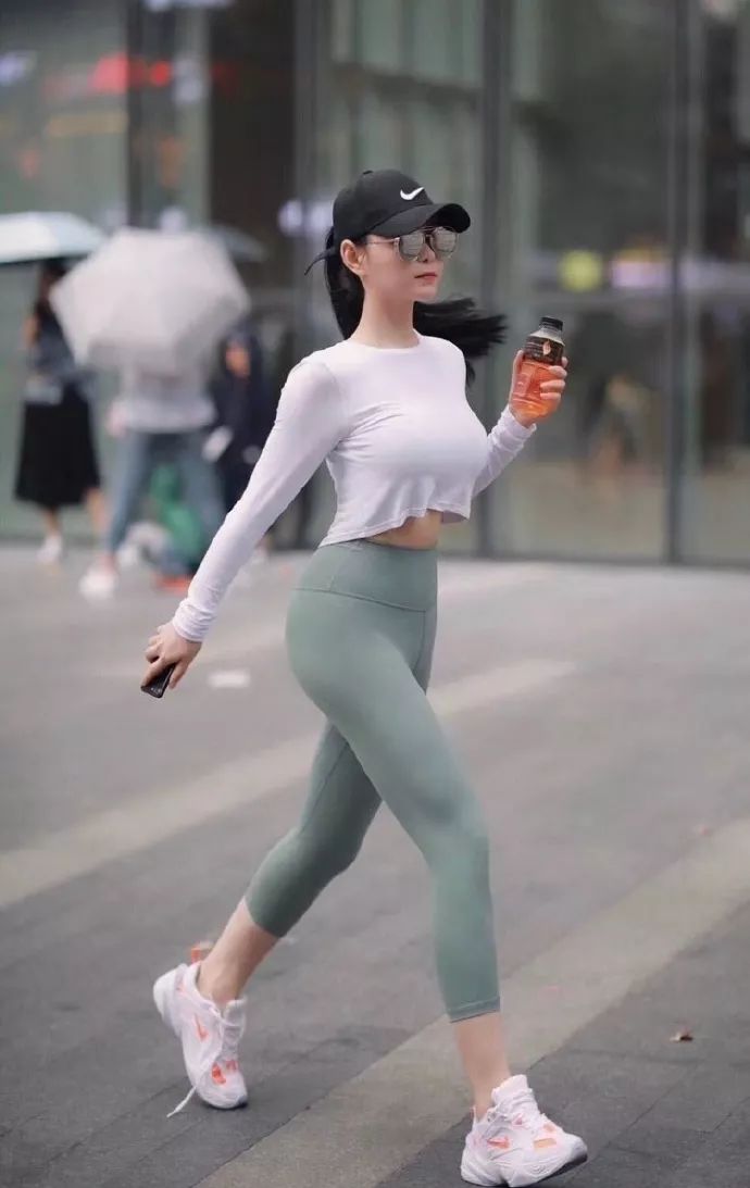 有一種誘惑，叫大奶