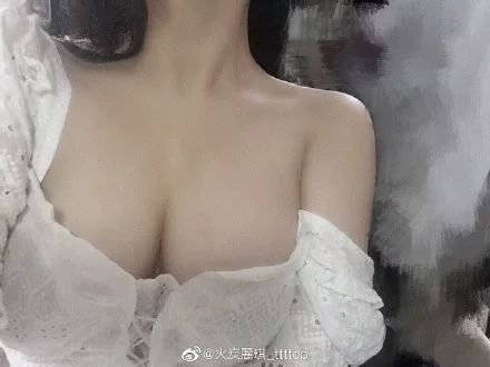 有一種誘惑，叫大奶