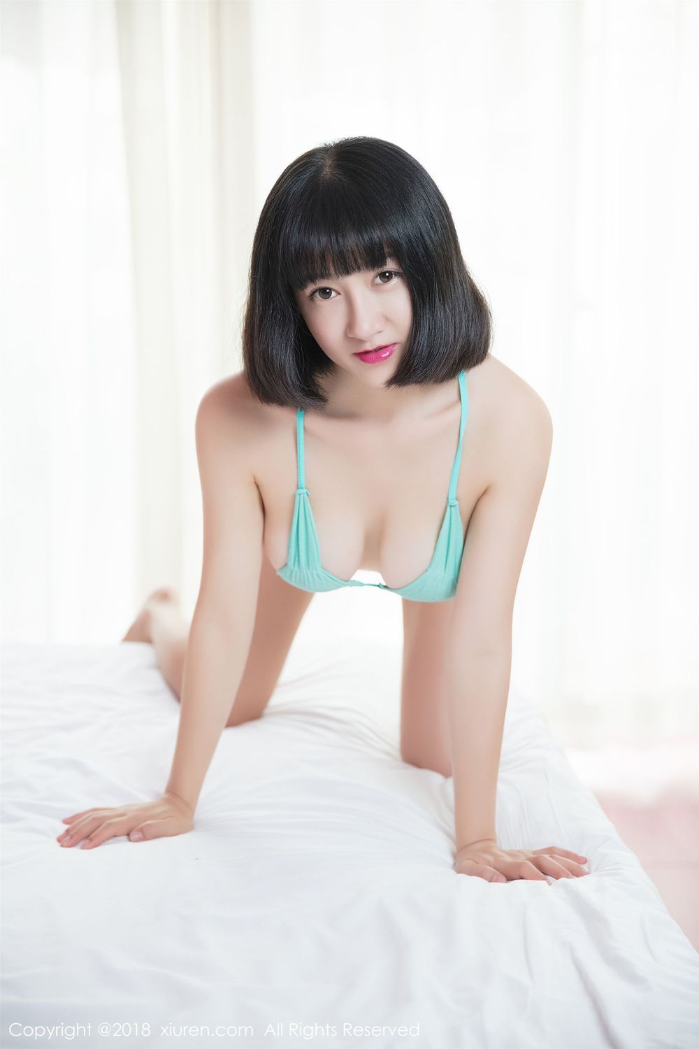 新人模特小探戈 三點(diǎn)式比基尼