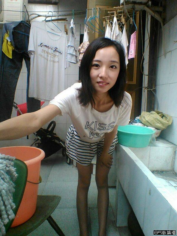 小母狗婊子調(diào)教肛交、喝尿樣樣拿手