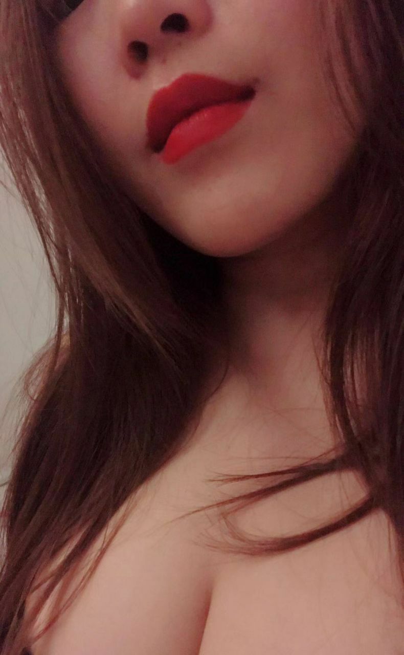 床下貴婦床上蕩婦，精選露臉反差婊美乳嫩穴