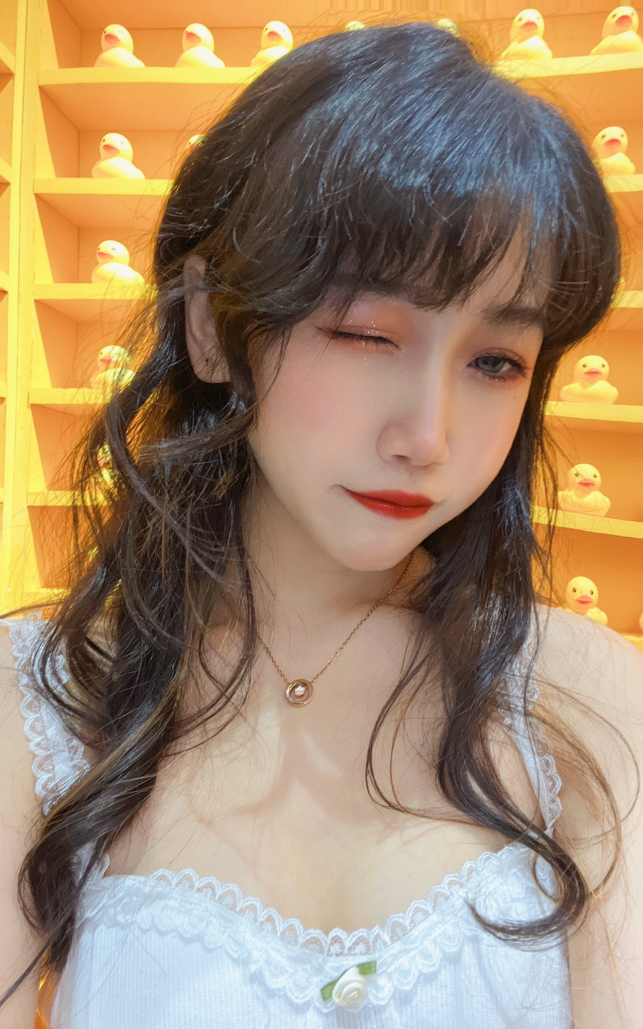絲襪美腿又來了擼吧