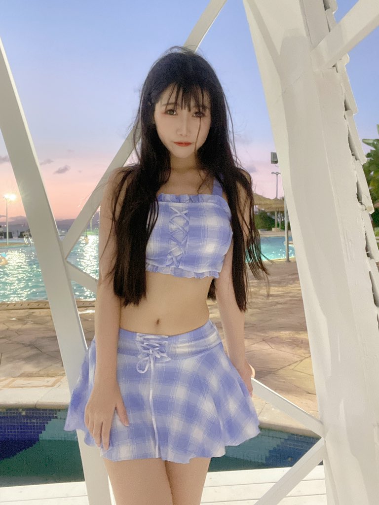 絲襪美腿又來了擼吧