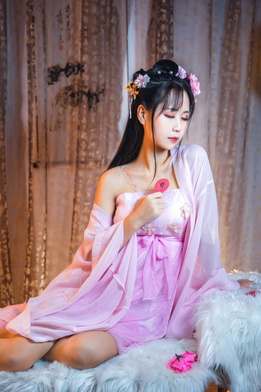 護士小姐姐來幫乃們檢查身體