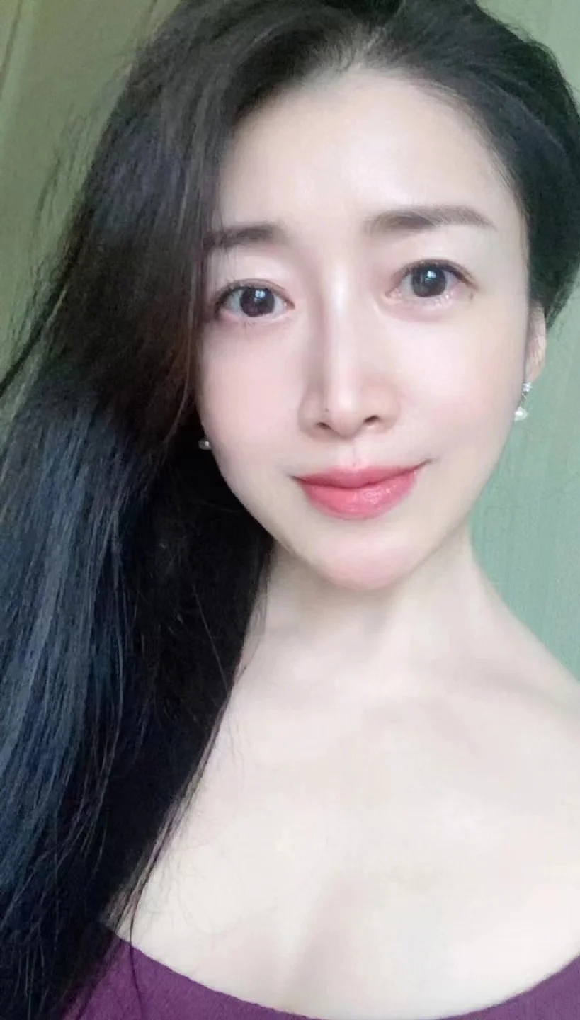 四十一歲白天鵝，老蚌生珠如少女