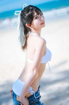鰻魚(yú)霏兒海邊