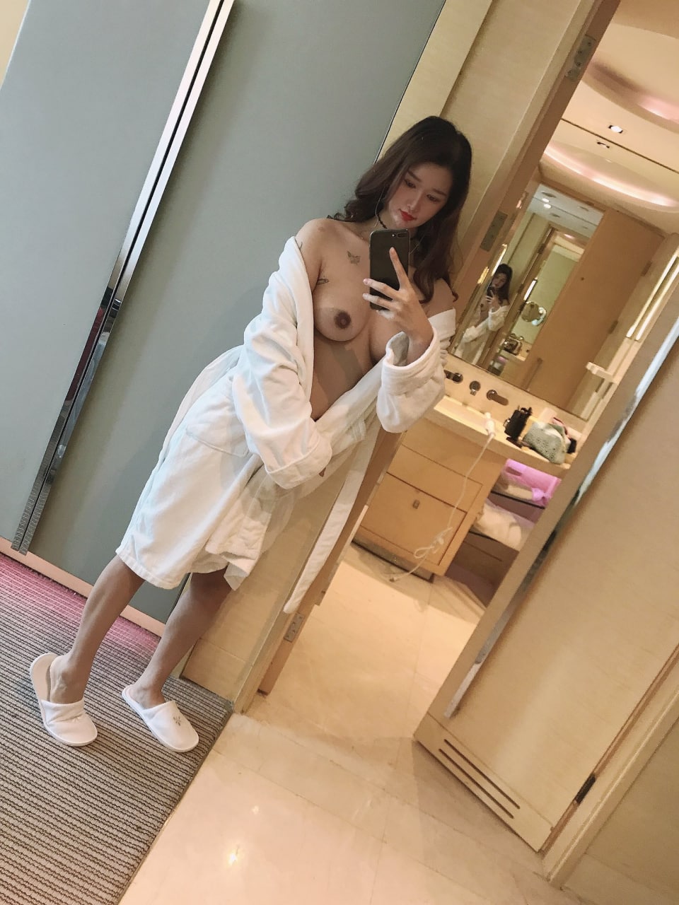 哥們切記：人間自有真情在，60分鐘800塊