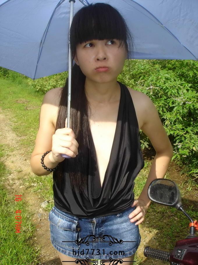 騷母狗的內(nèi)心都是在騷動的