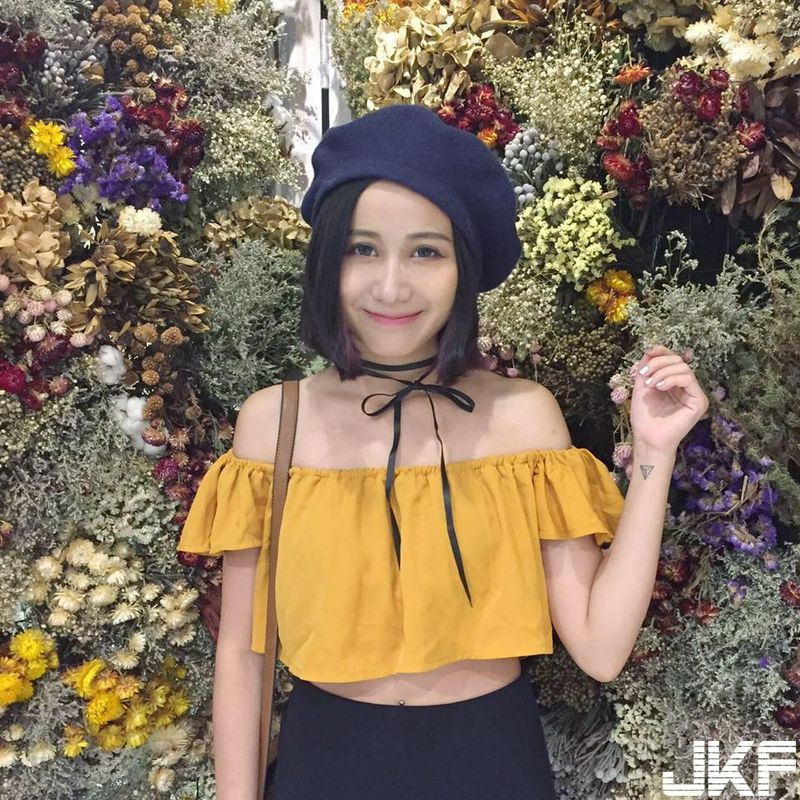 短發(fā)正妹ZooeyHuang這身材太不科學了