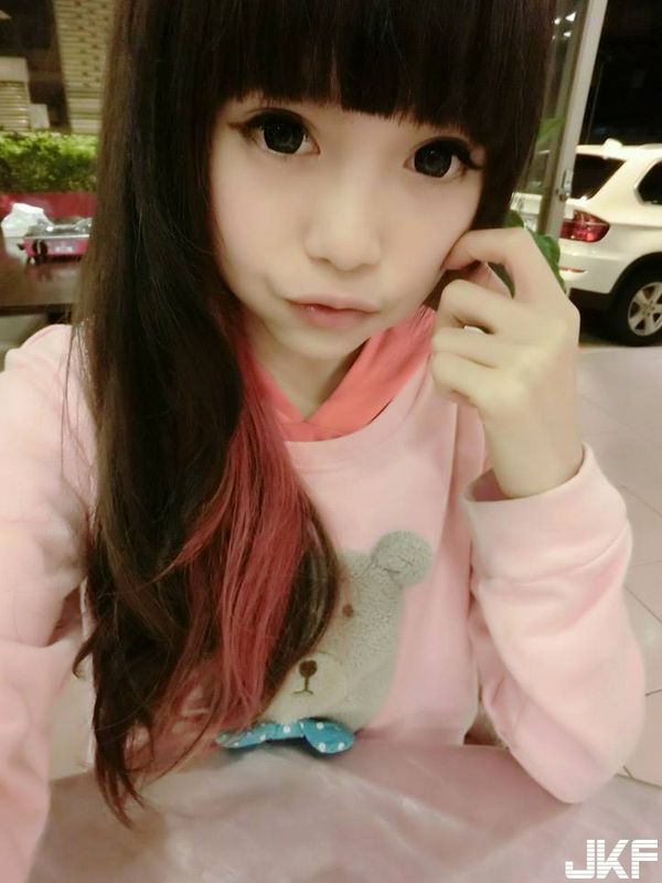網(wǎng)路正妹蔡苡柔小萌