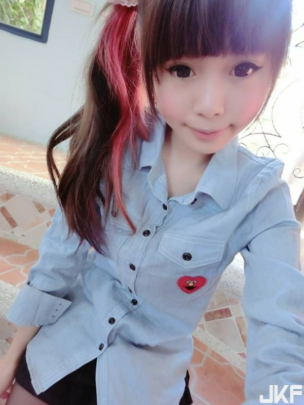 網(wǎng)路正妹蔡苡柔小萌