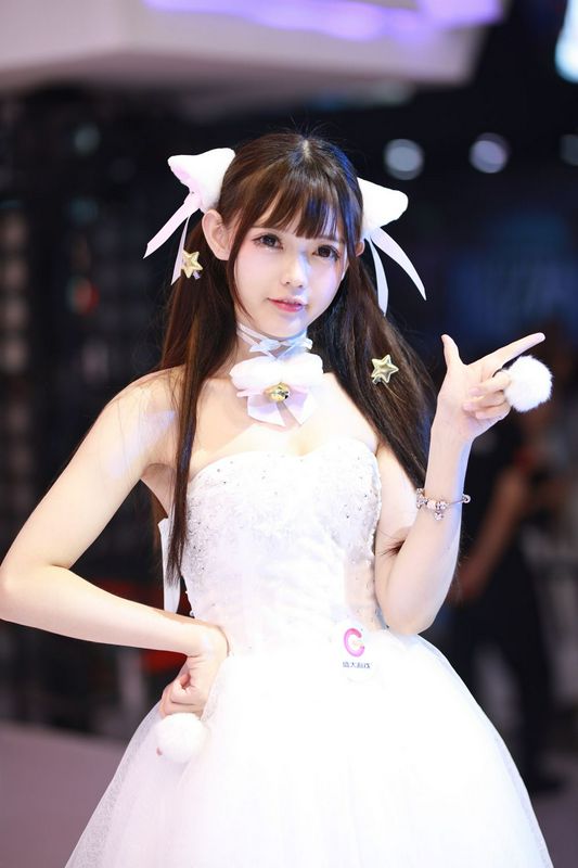 于海潤(rùn)C(jī)hinaJoy2017盛大游戲showgirl
