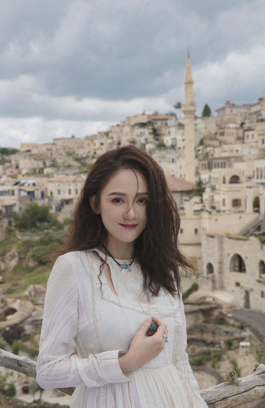 陳喬恩旅拍唯美氣質(zhì)寫真