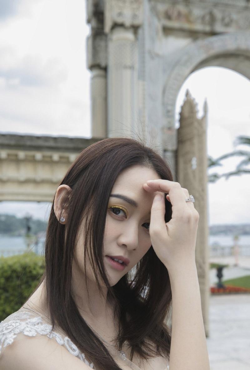 陳喬恩旅拍唯美氣質(zhì)寫真