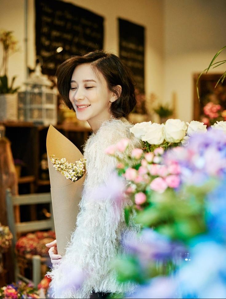 熊乃瑾溫婉寫(xiě)真圖片