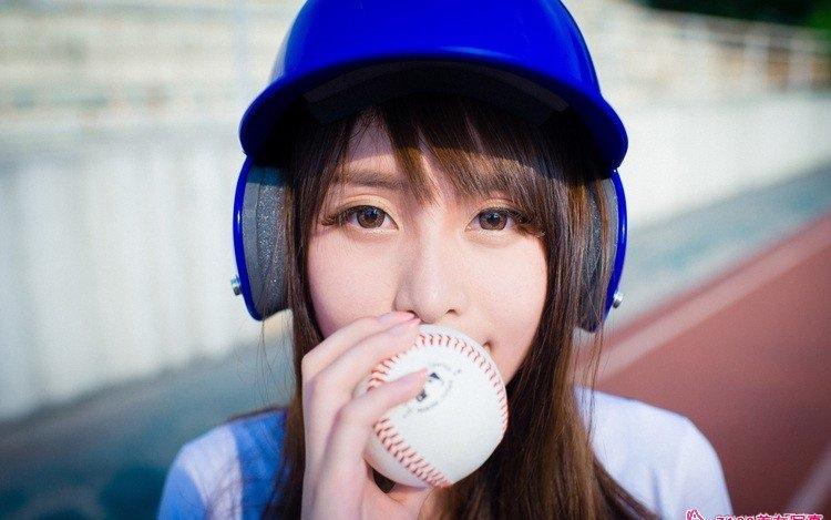 愛情操場上的親純妹妹寫真